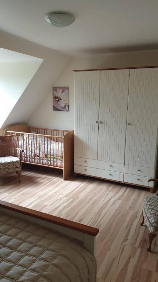 Wesselburener Deichhausen Ferienwohnung Weinberg מראה חיצוני תמונה